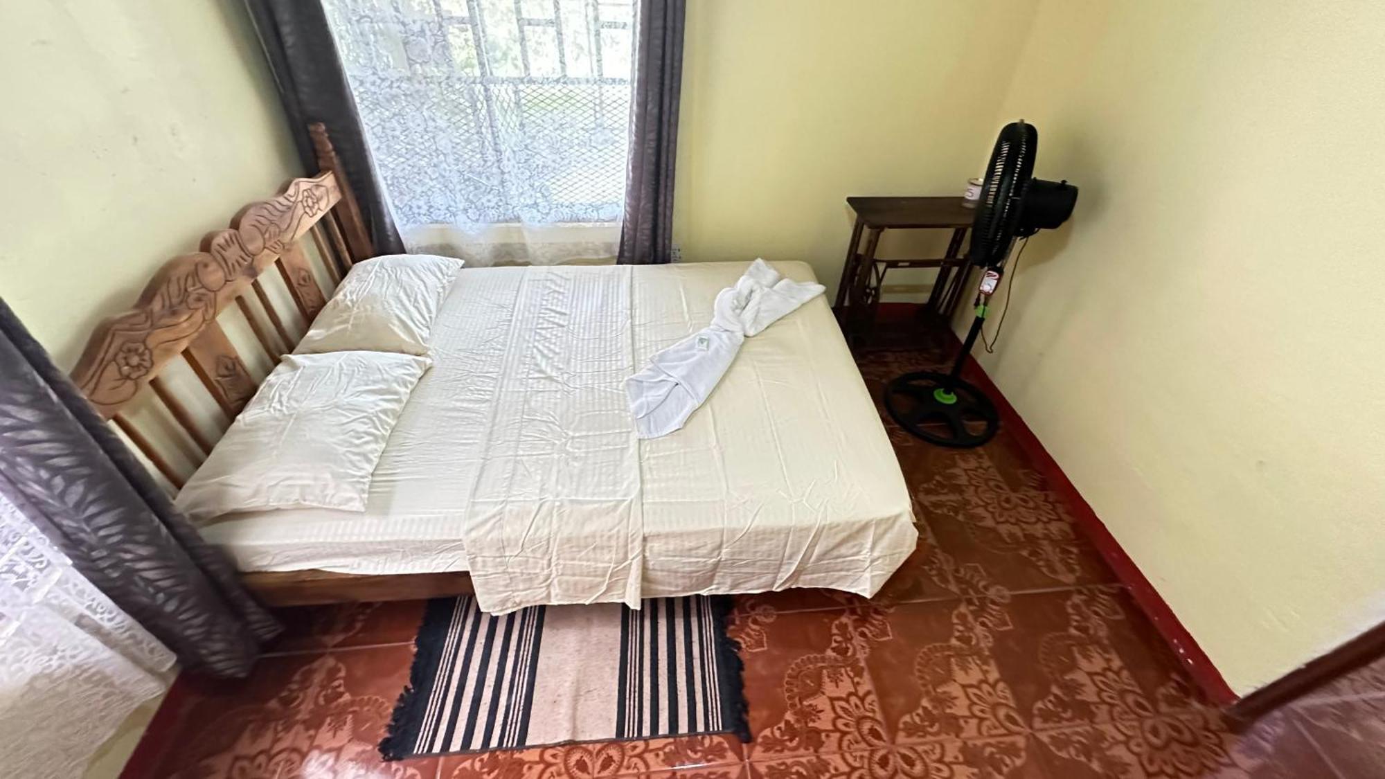 The Corner House Apartamento Tortuguero Exterior foto